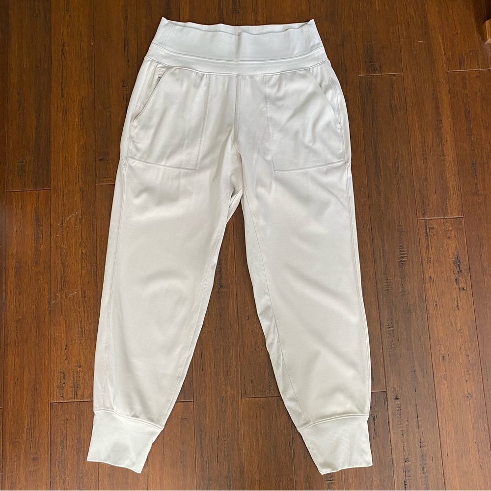 Athleta Venice Jogger Abalone Grey